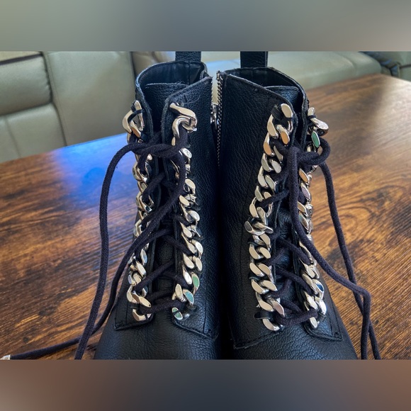 Rebecca Minkoff Janyi Chain Boots, size 7.5 - Picture 10 of 13